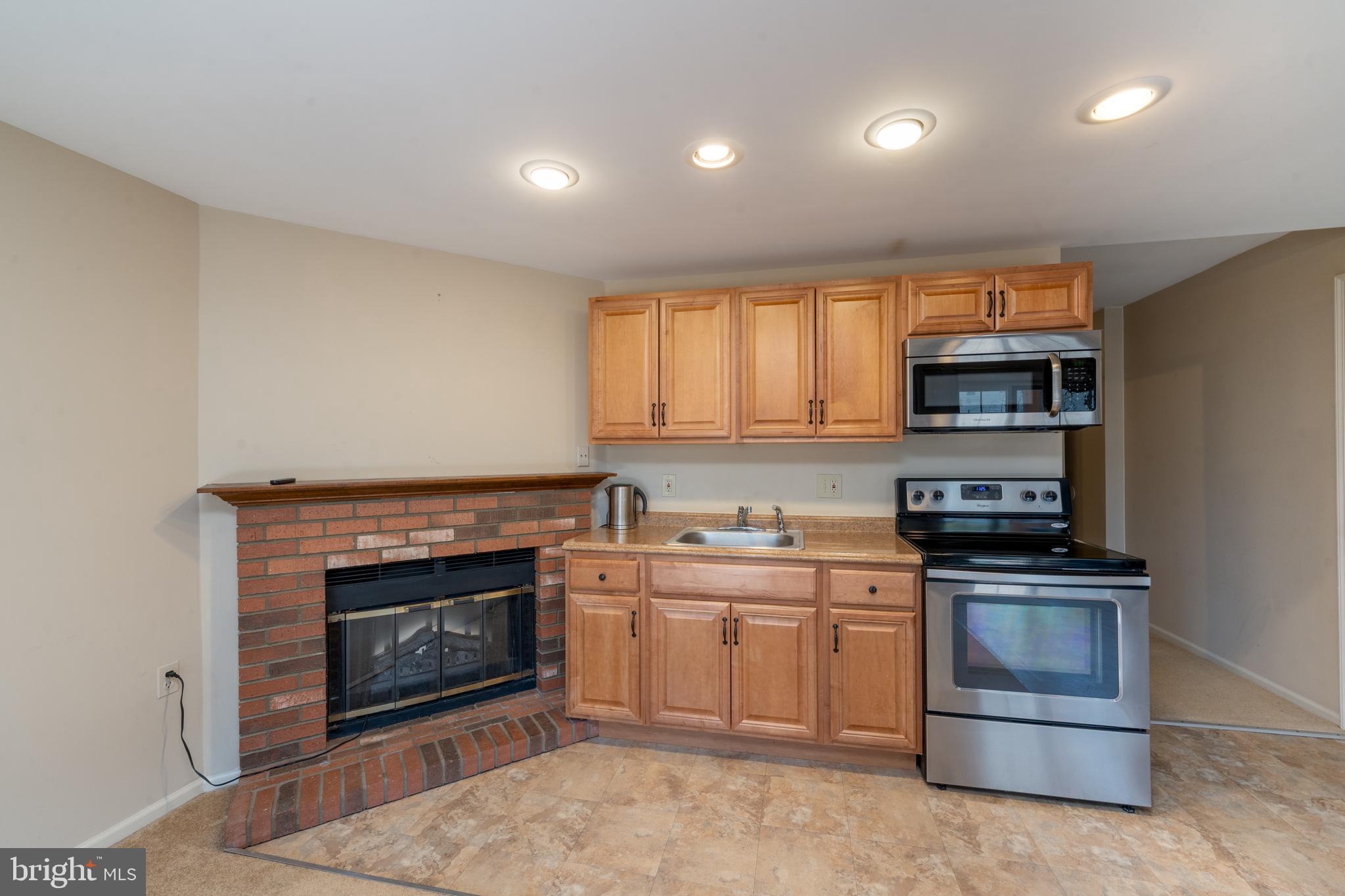 SWAN POINT - Residential