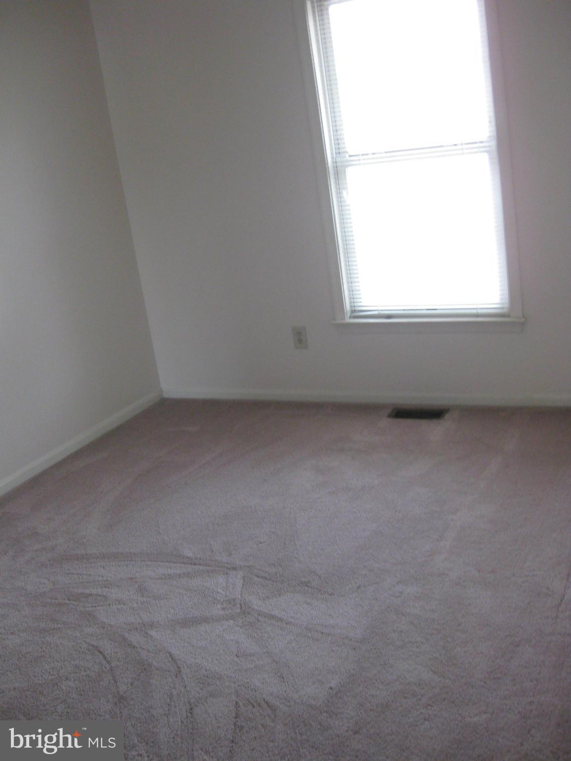 COUNTRY WALK - Residential Lease