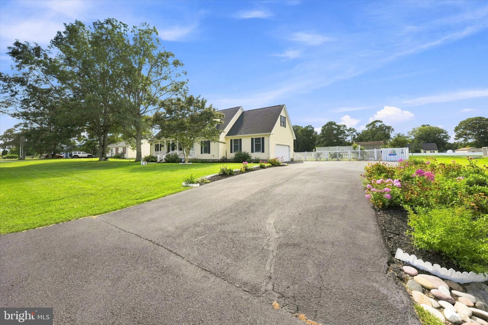 107 PEBBLE DRIVE