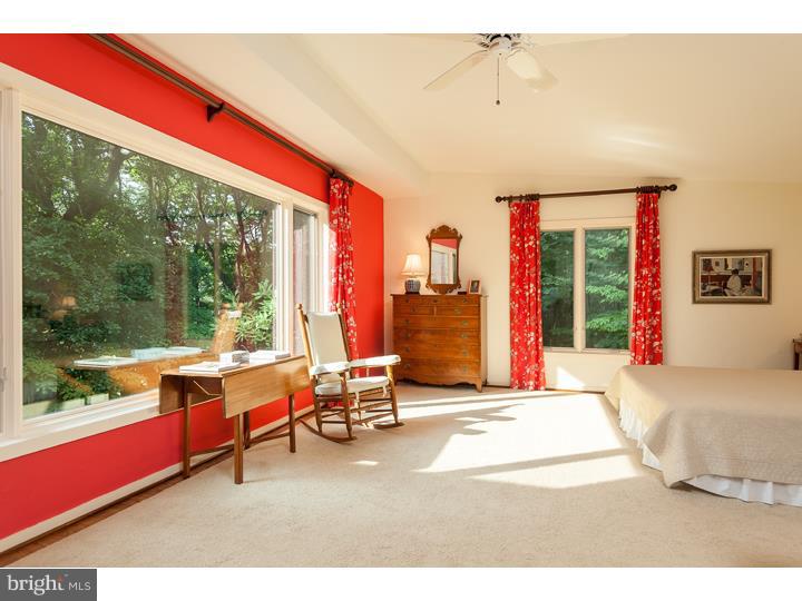 CHESTNUT HILL - Residential