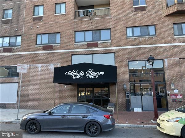 200 LOMBARD STREET 722