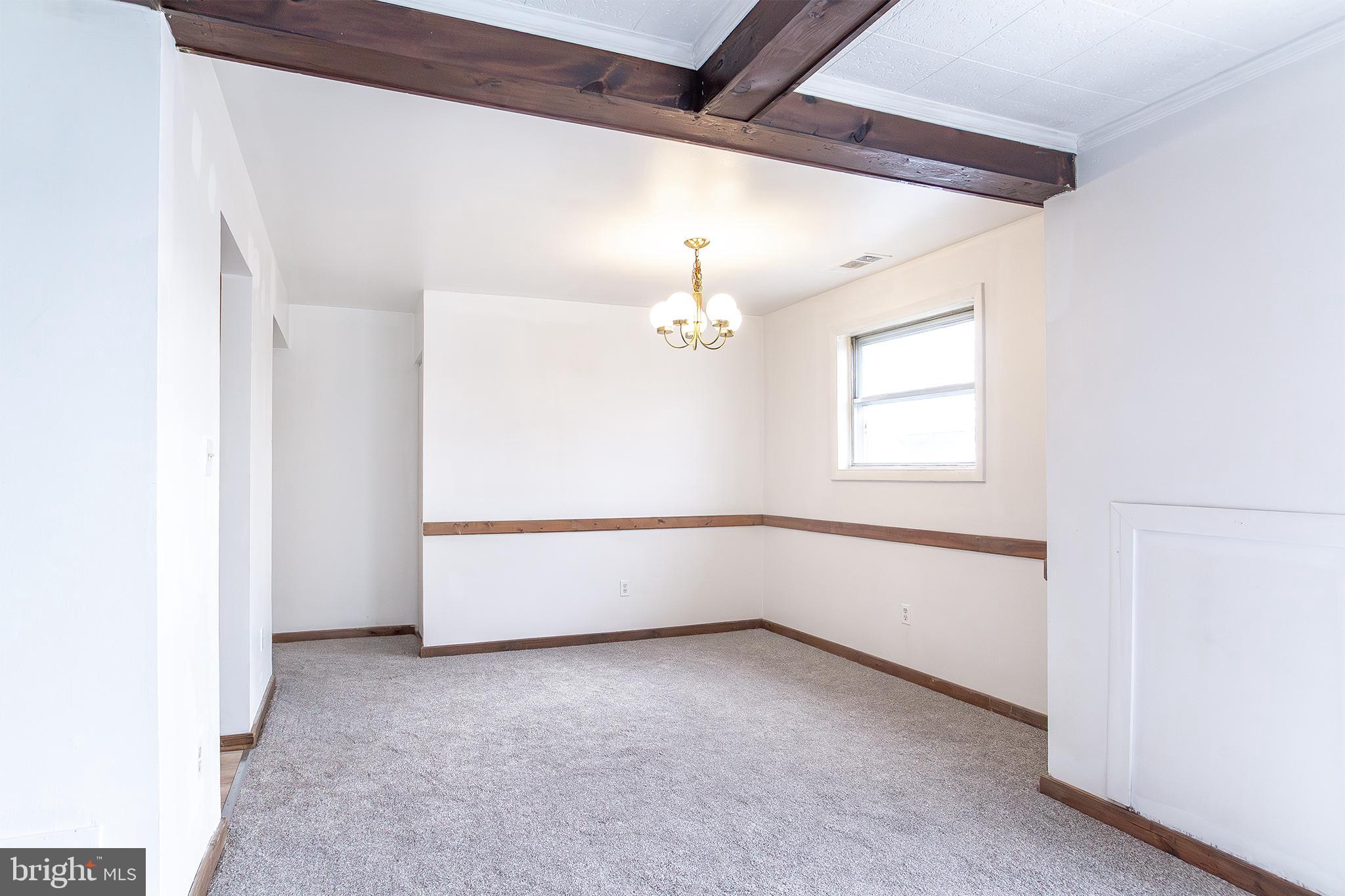 WARREN LODGE CONDOMINIUMS - Residential