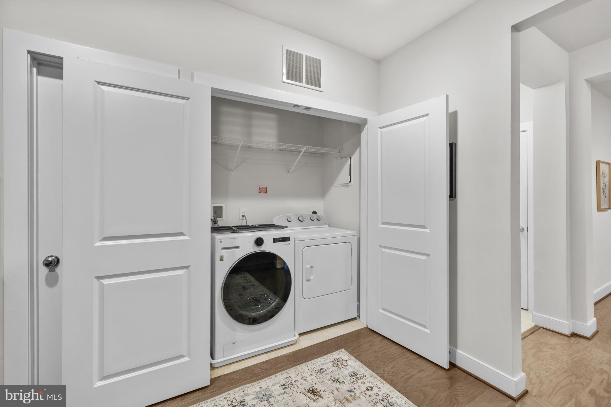 FLATS AT METROWEST - Residential