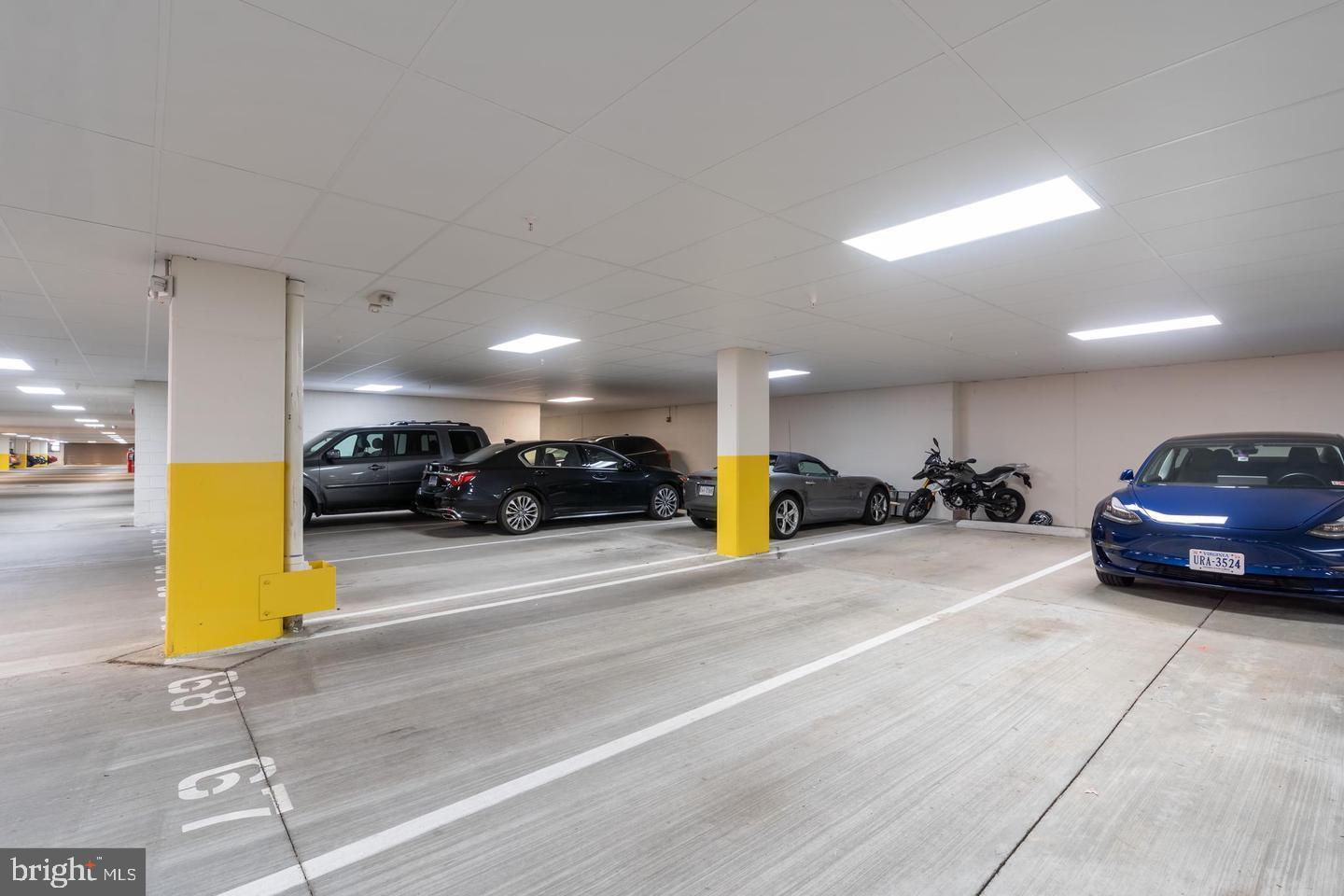 FLATS AT METROWEST - Residential