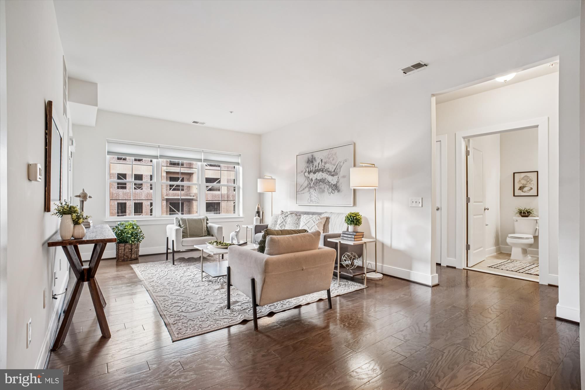 2905 BLEEKER STREET 4-402