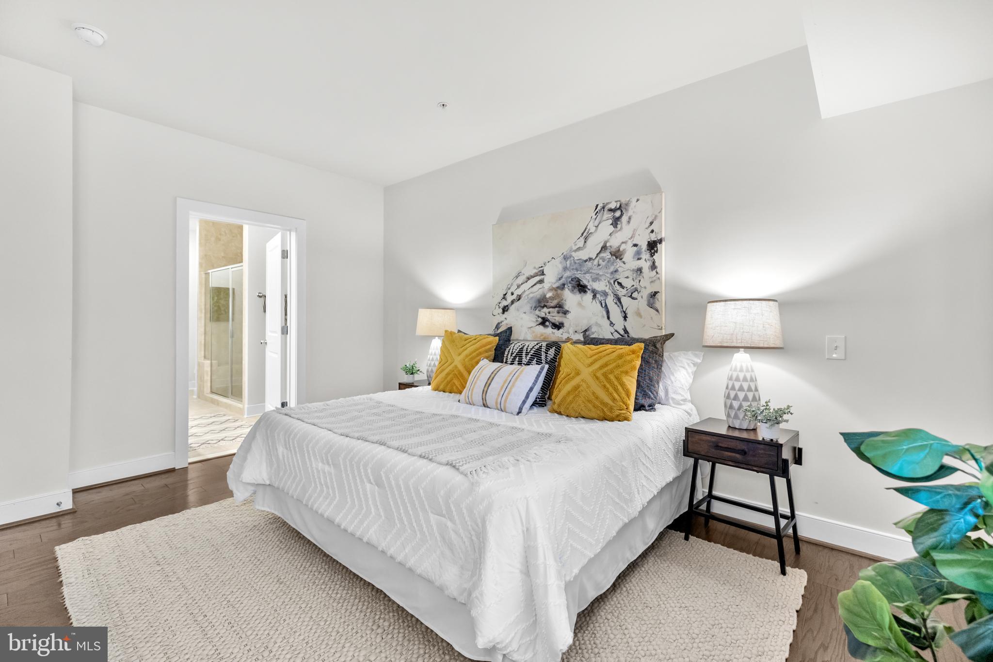 FLATS AT METROWEST - Residential