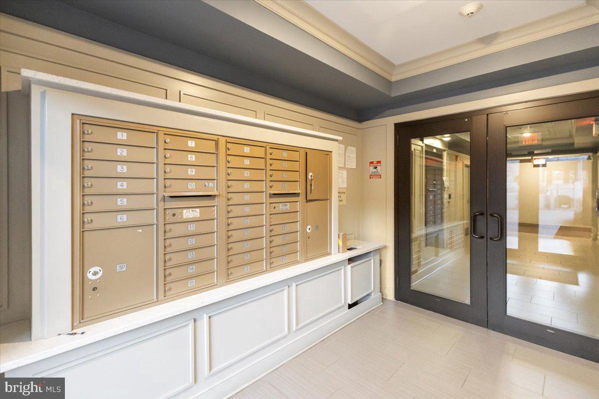 FLATS AT METROWEST - Residential