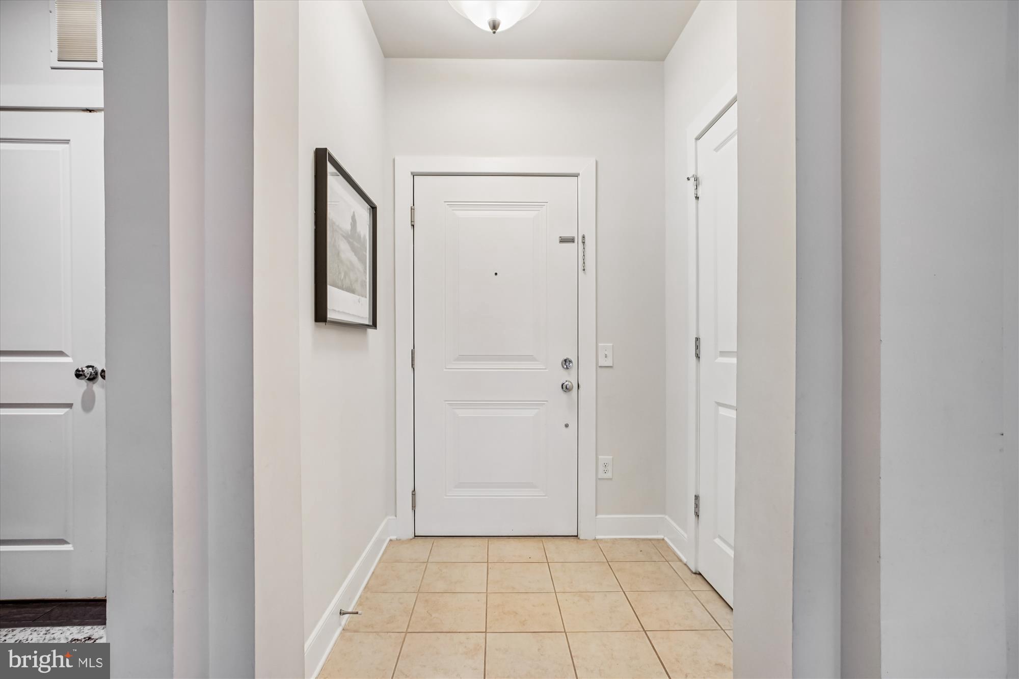 2905 BLEEKER STREET 4-402