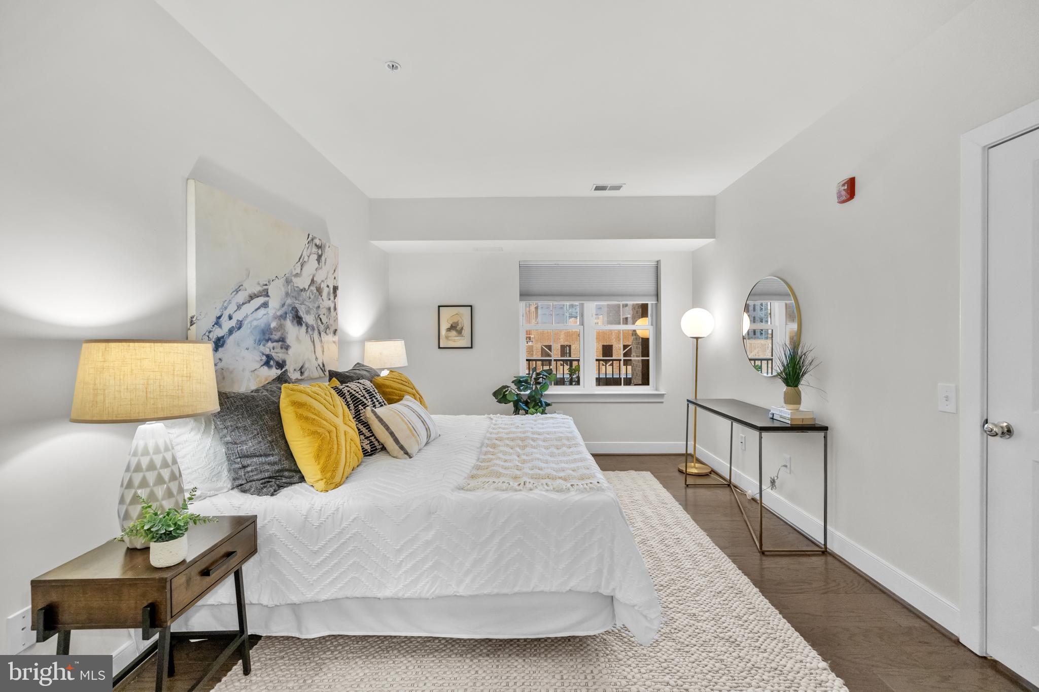 FLATS AT METROWEST - Residential