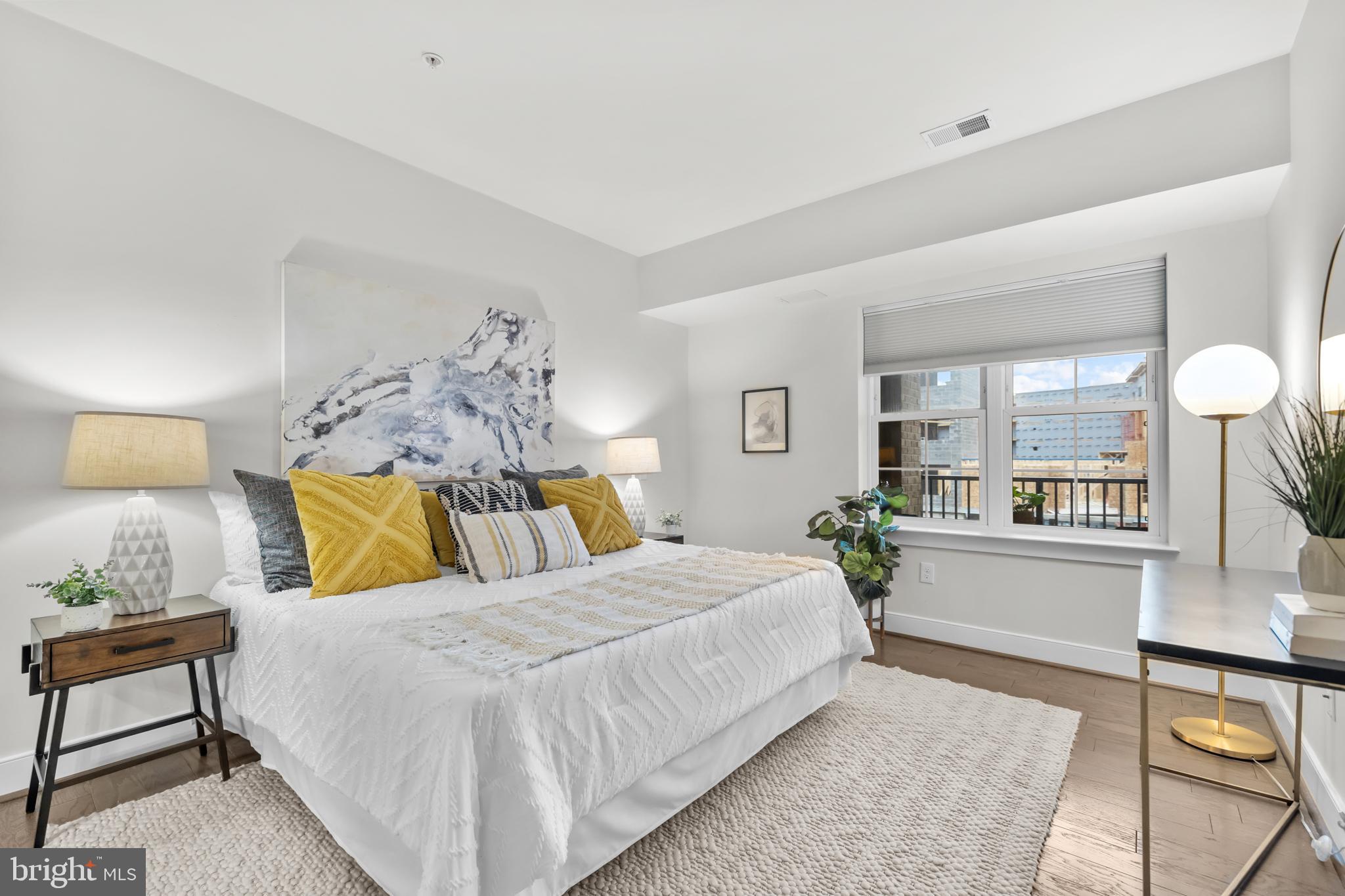 FLATS AT METROWEST - Residential