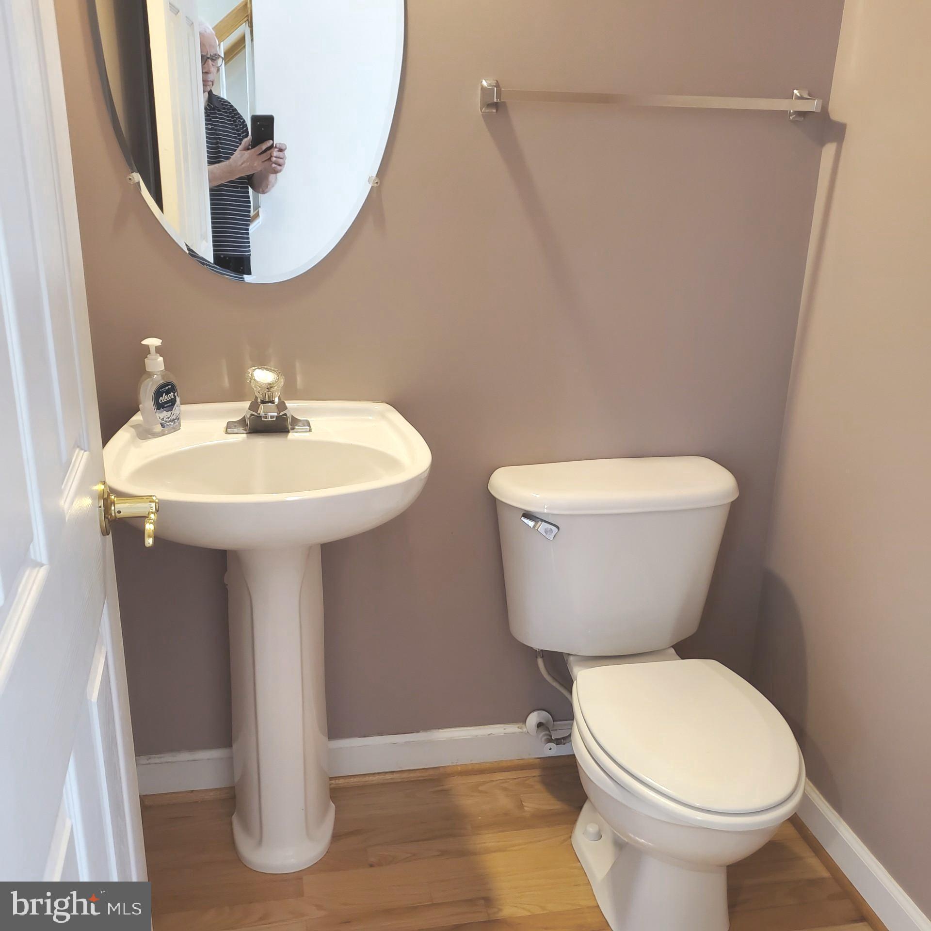 LAKELANDS - Residential Lease