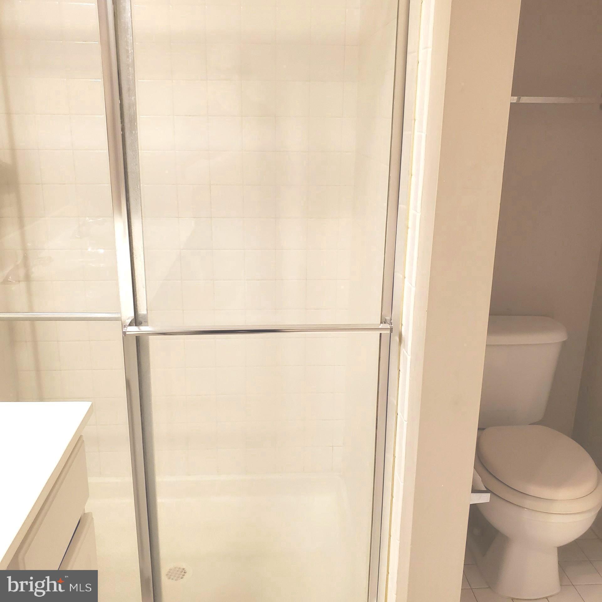 LAKELANDS - Residential Lease