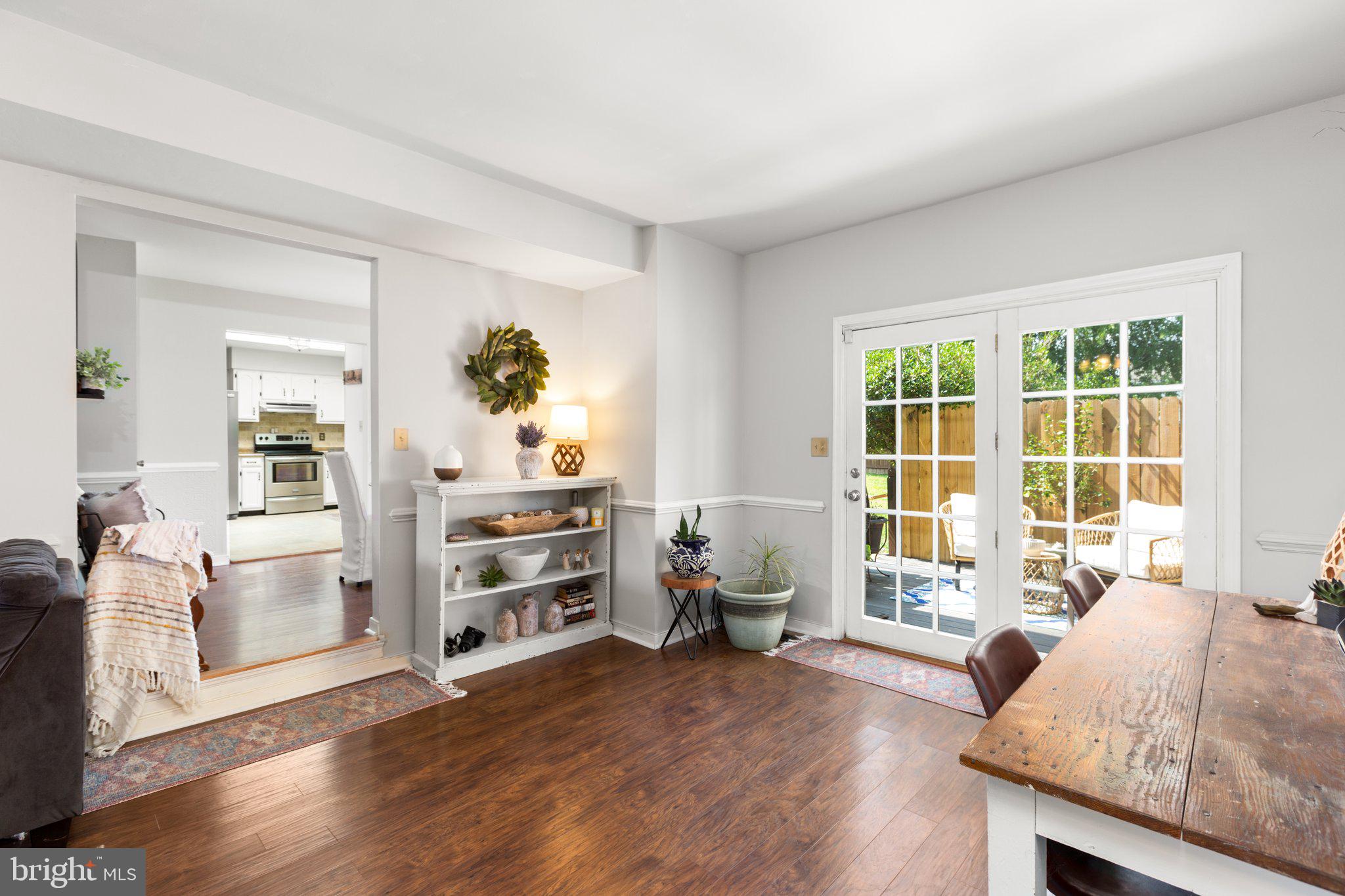 GRANTWOOD ACRES - Residential