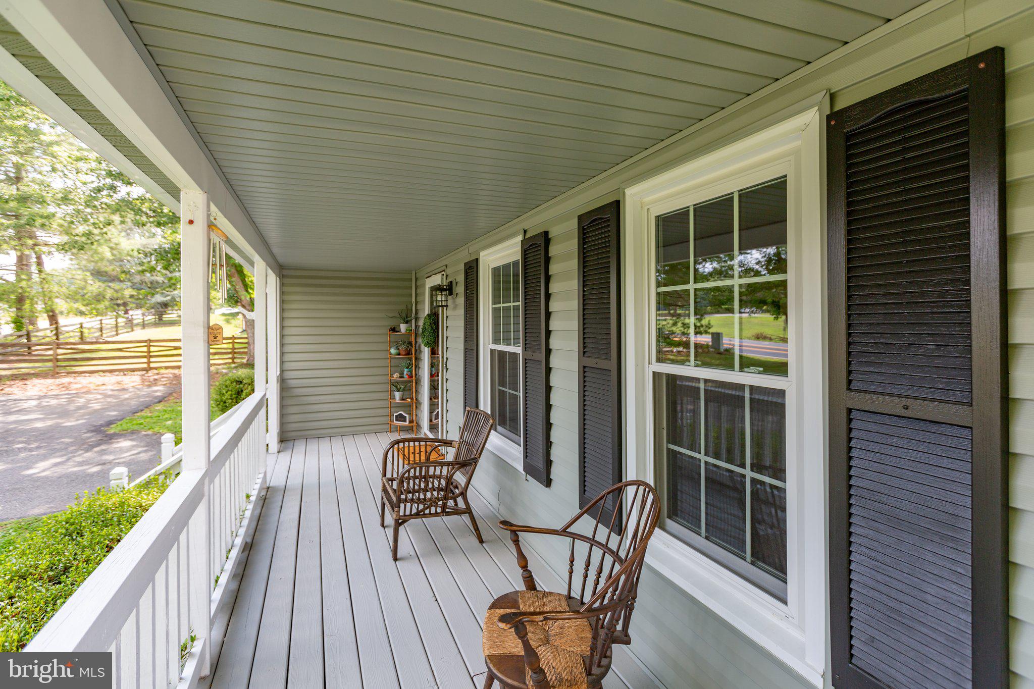 GRANTWOOD ACRES - Residential