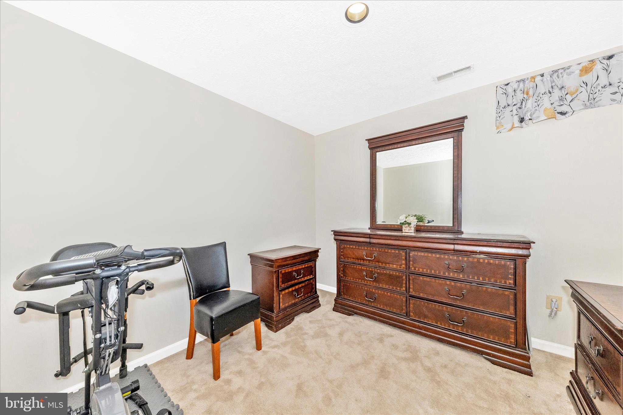 BALLENGER CREEK MEADOWS - Residential