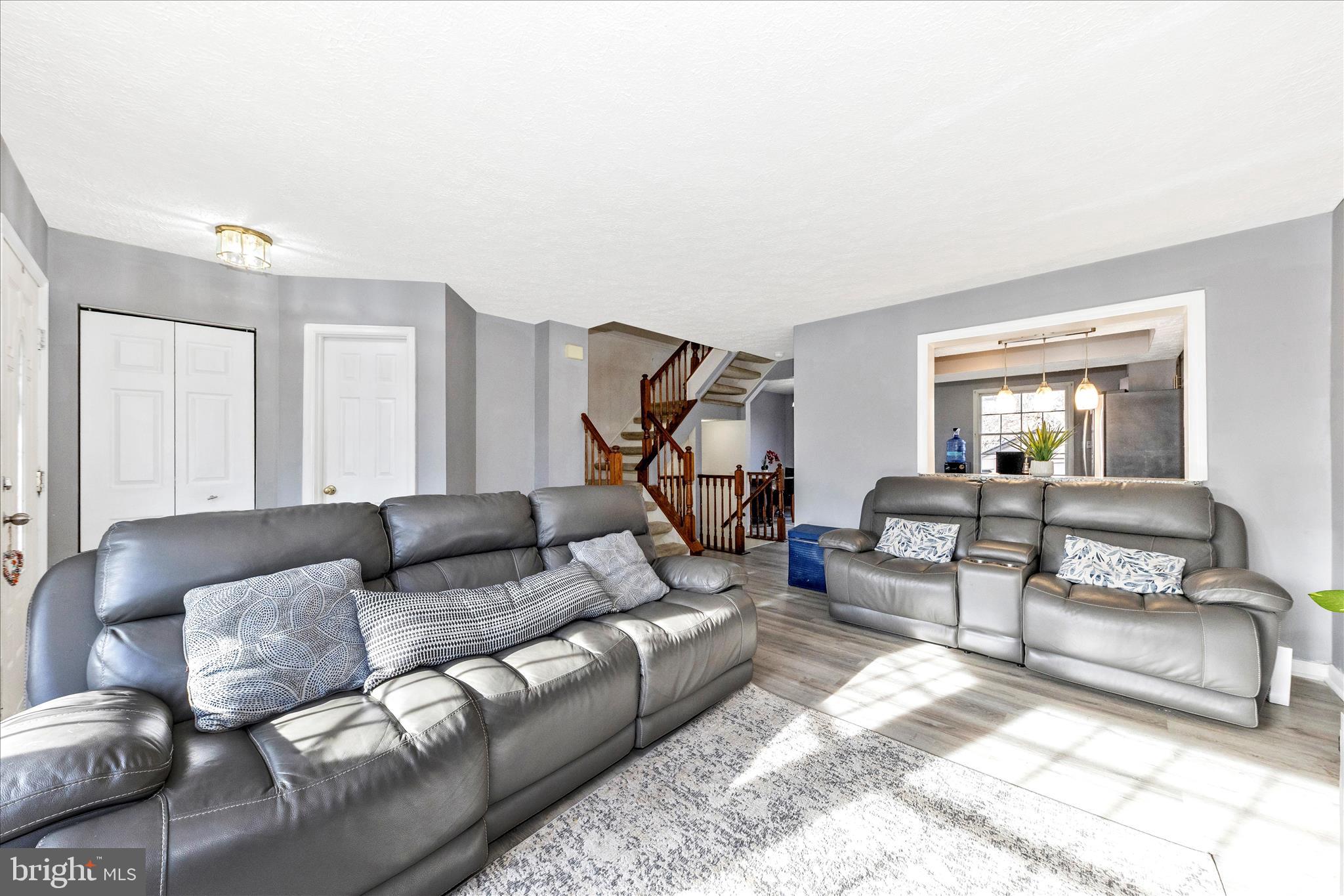 BALLENGER CREEK MEADOWS - Residential