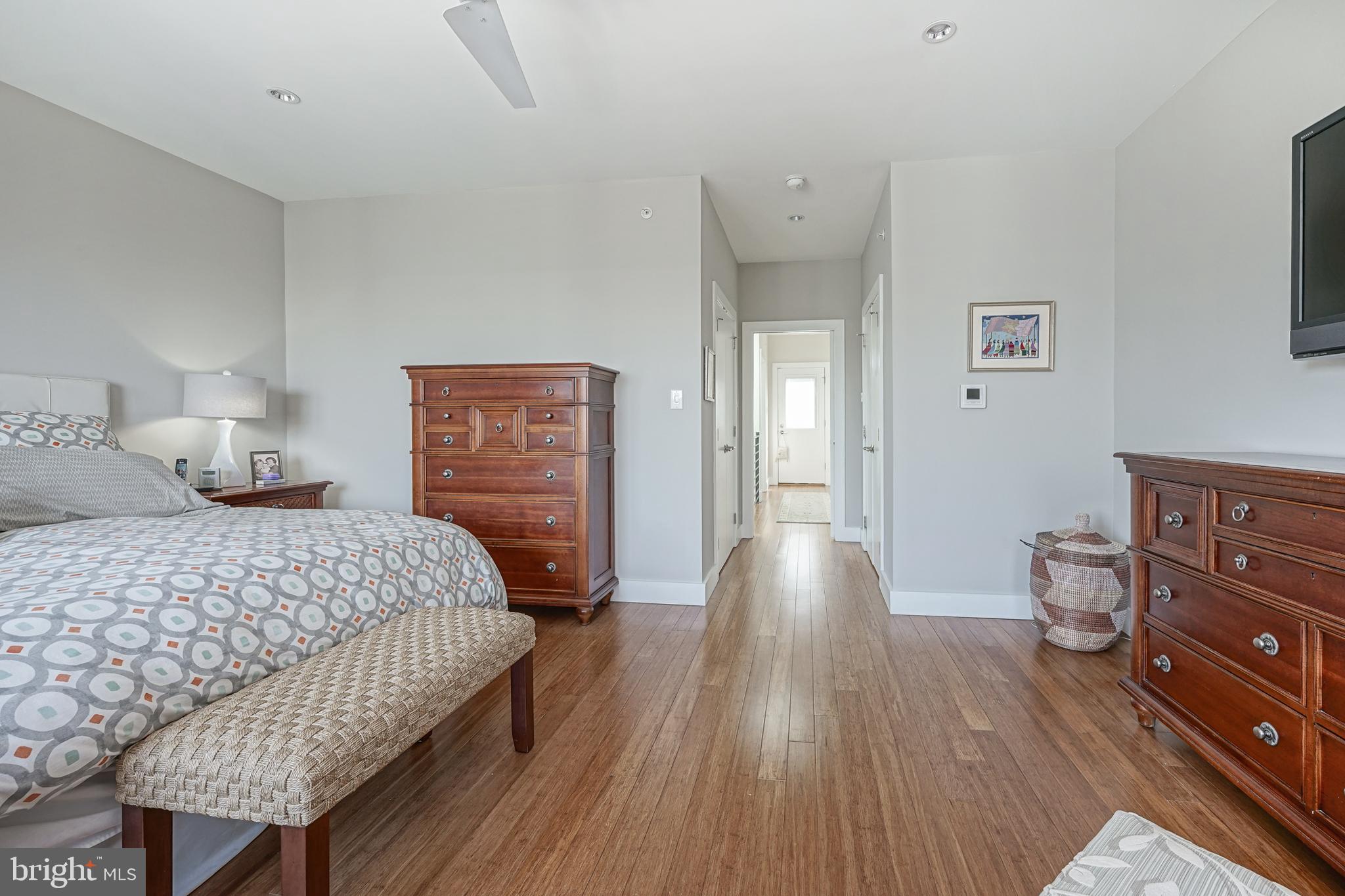 GRADUATE HOSPITAL - Residential