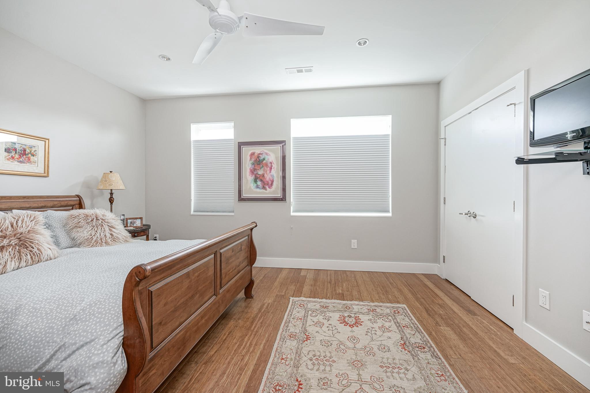 GRADUATE HOSPITAL - Residential