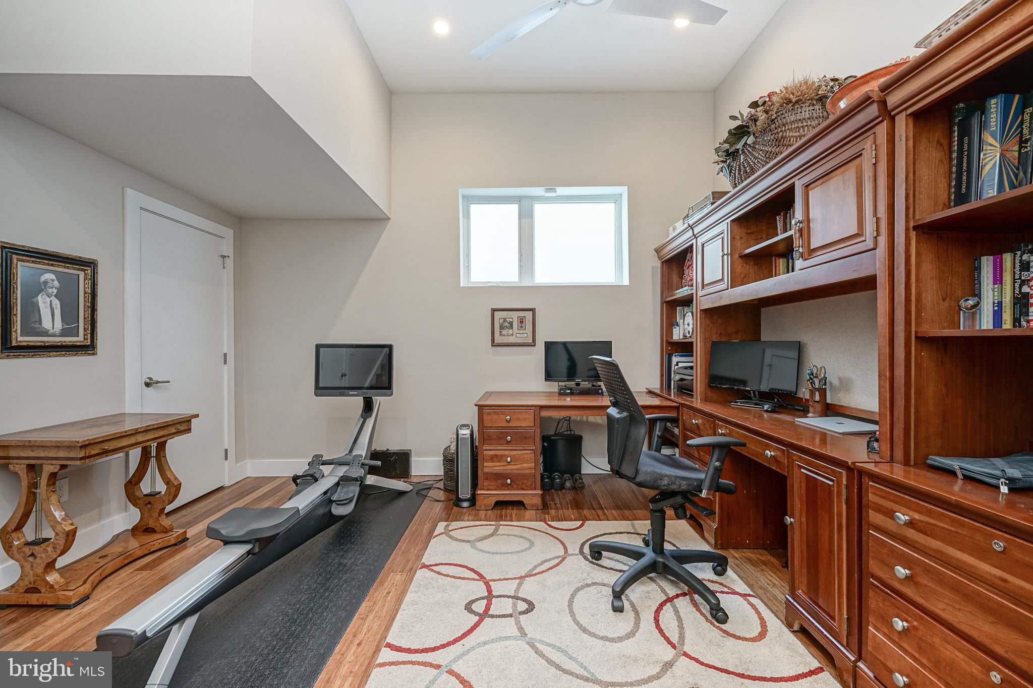 GRADUATE HOSPITAL - Residential