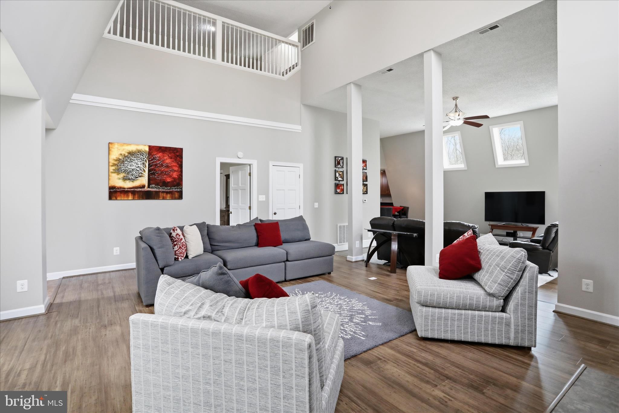 RIVER BLUFFS - Residential