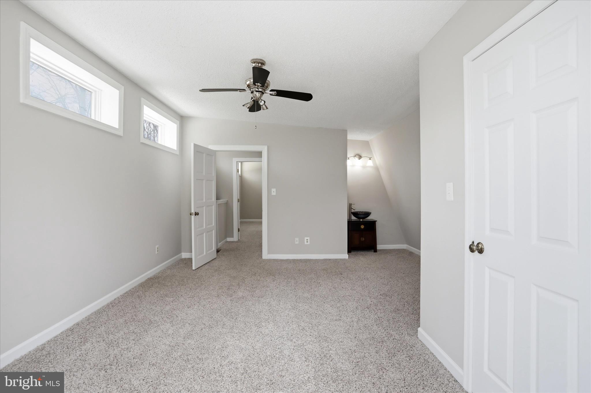 RIVER BLUFFS - Residential