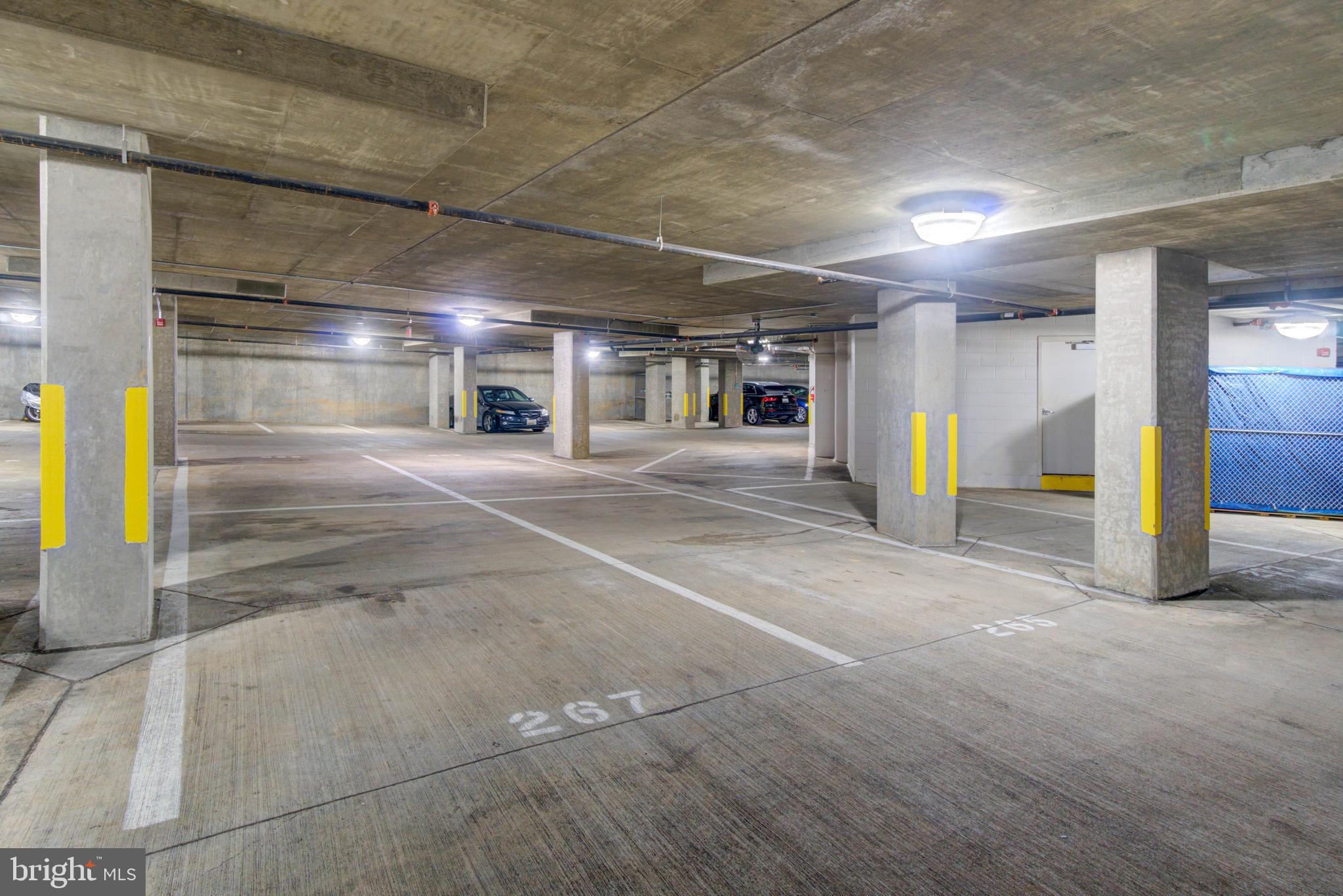 NATIONAL HARBOR - Residential