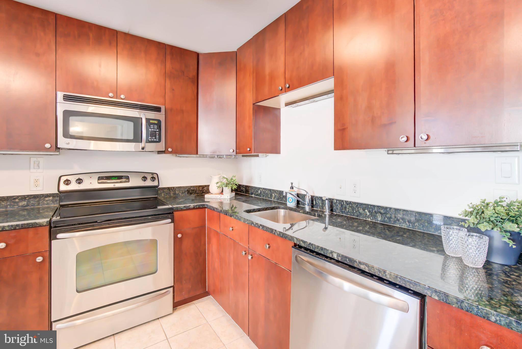 NATIONAL HARBOR - Residential