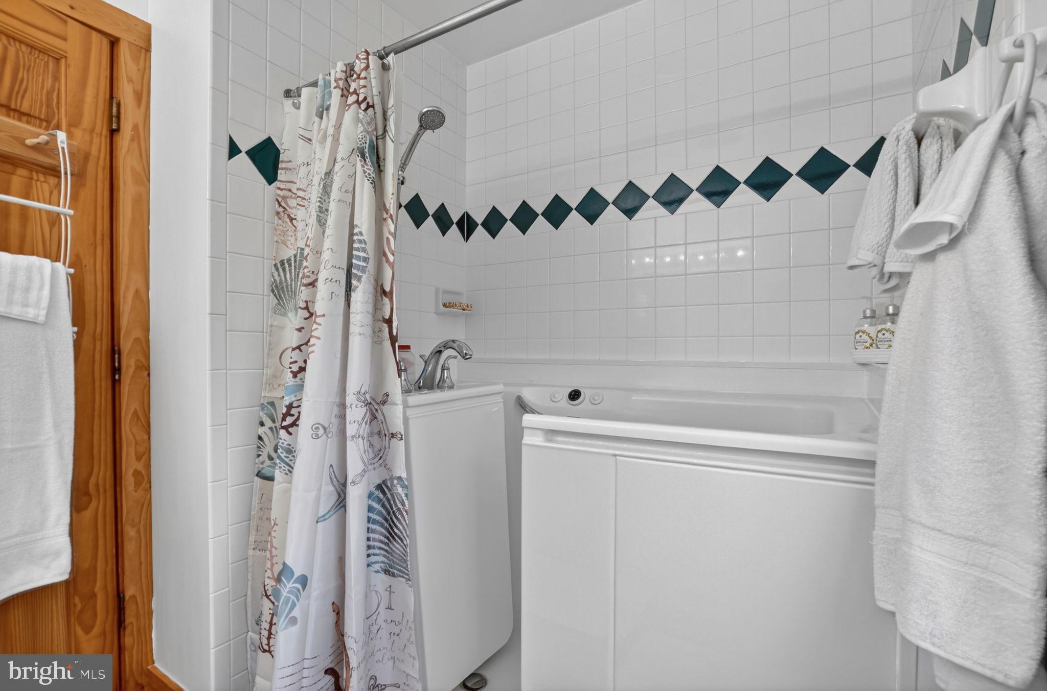 CHINCOTEAGUE - Residential