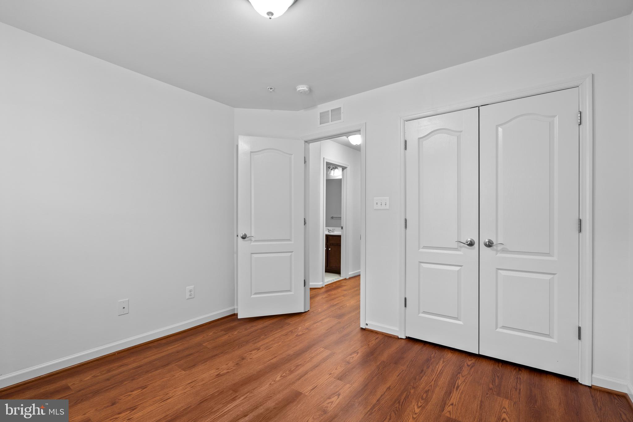 MORRIS PLACE - Residential Lease