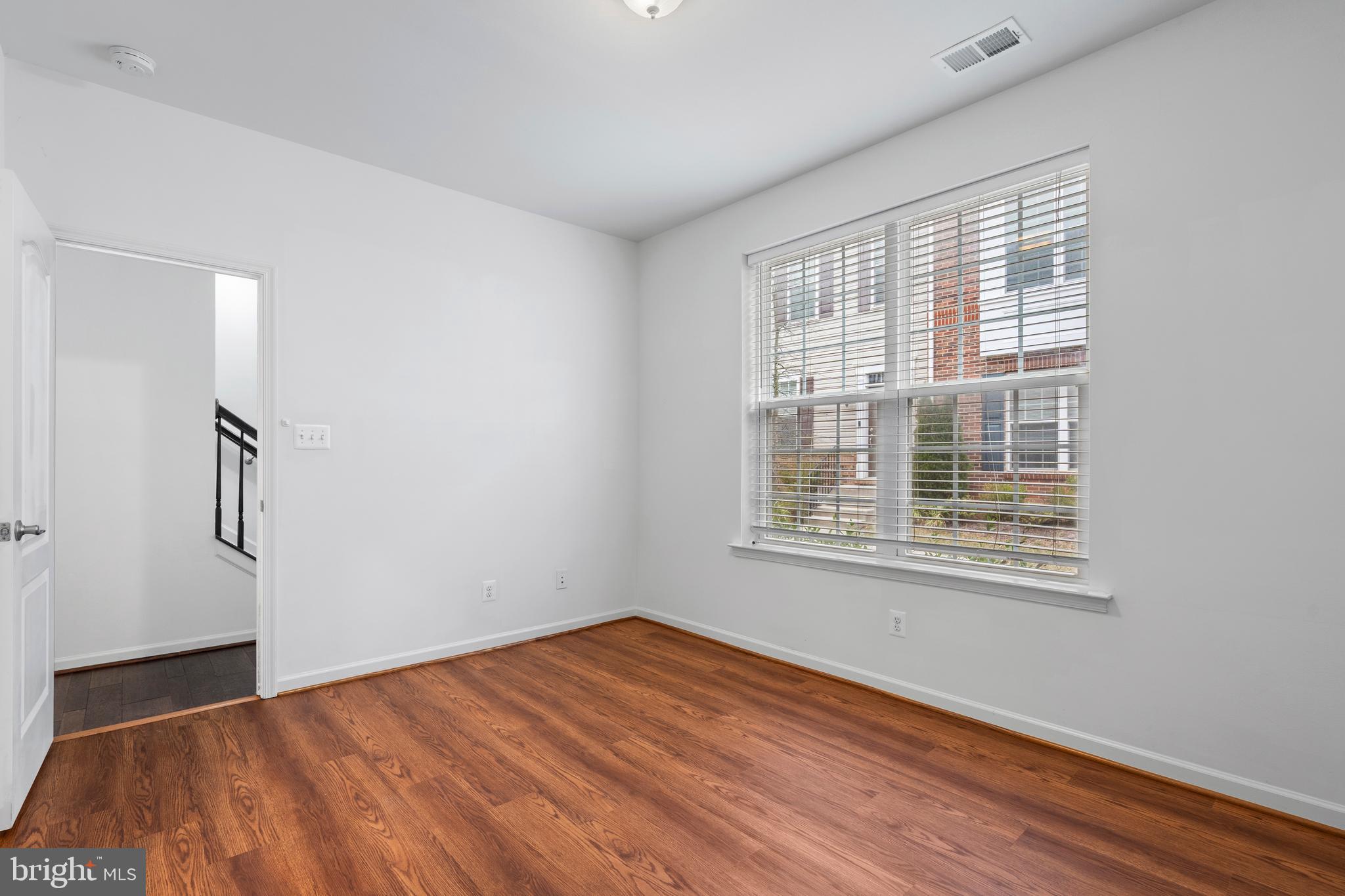 MORRIS PLACE - Residential Lease