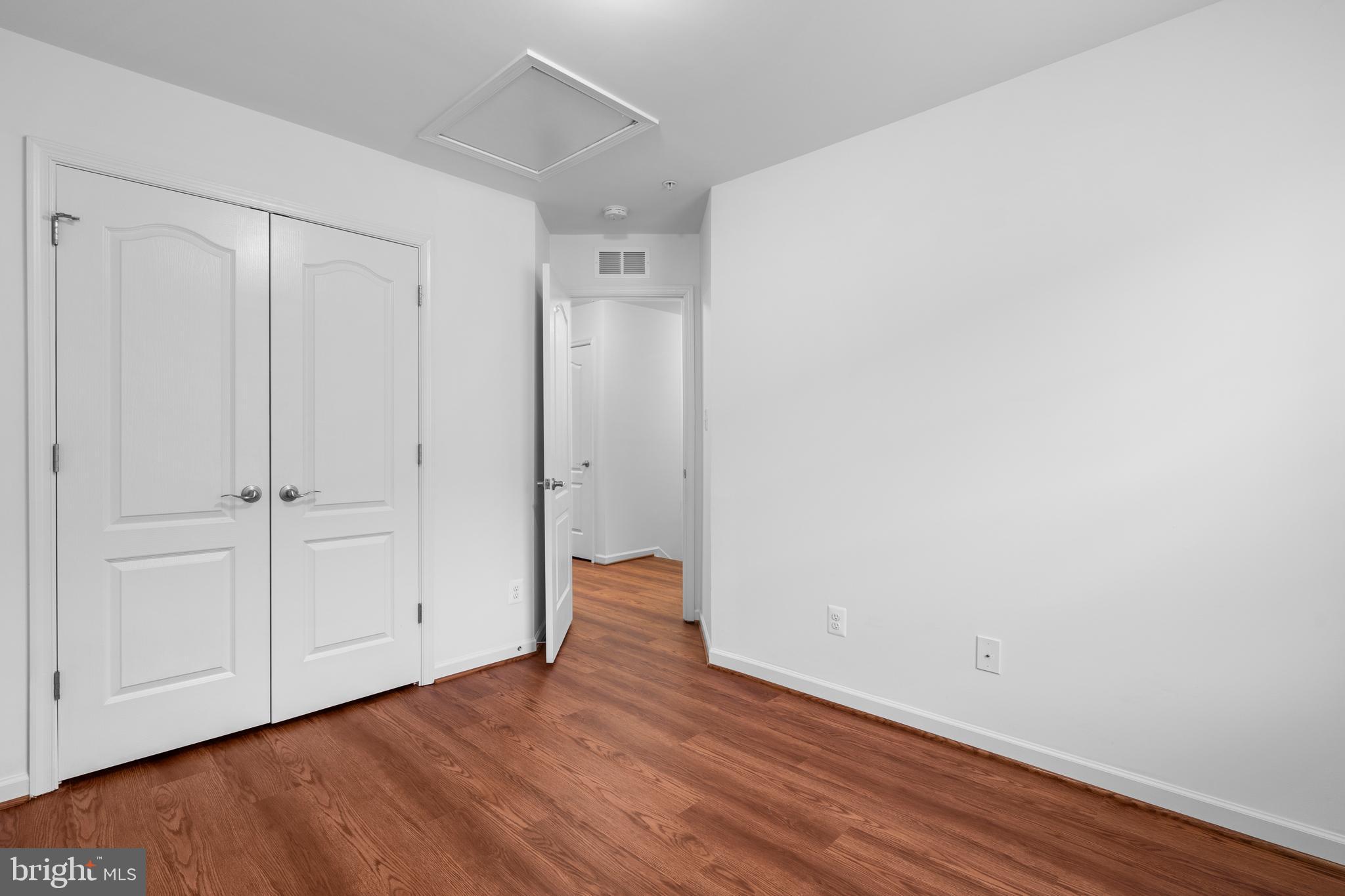 MORRIS PLACE - Residential Lease