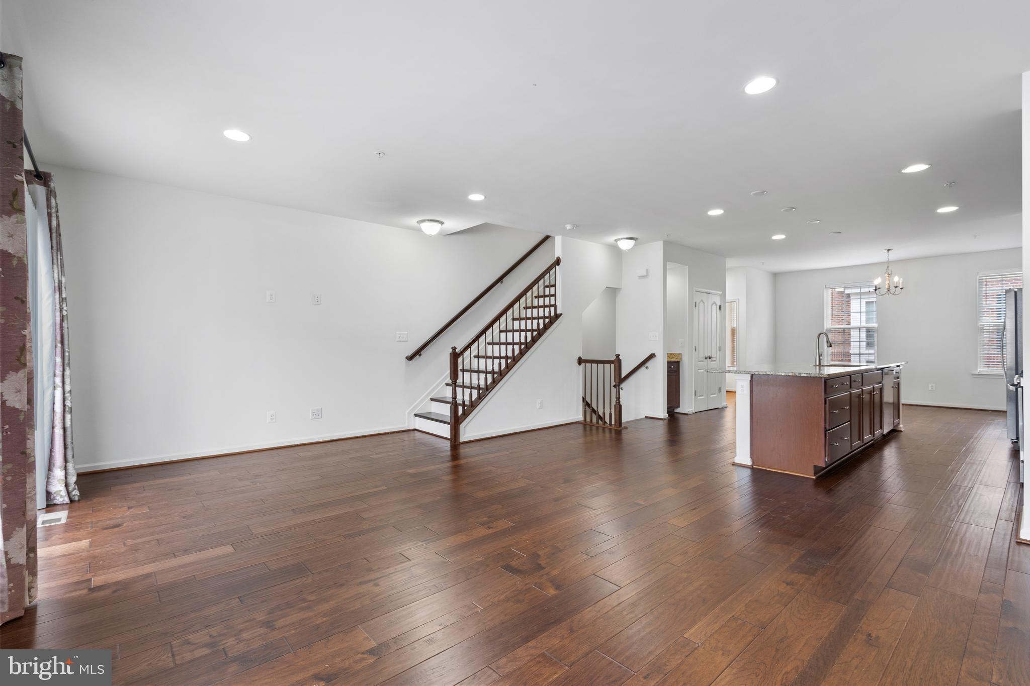 MORRIS PLACE - Residential Lease