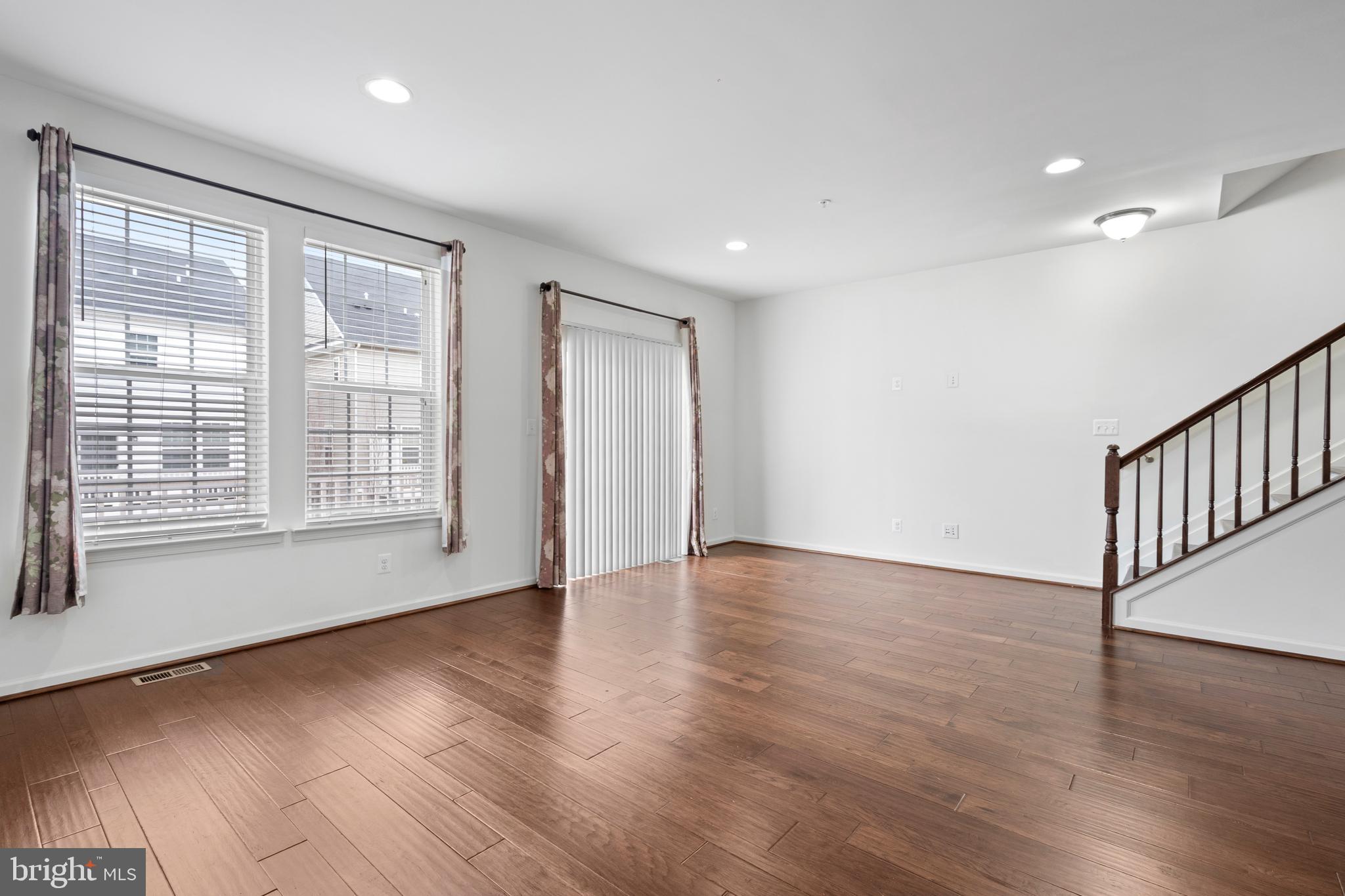 MORRIS PLACE - Residential Lease