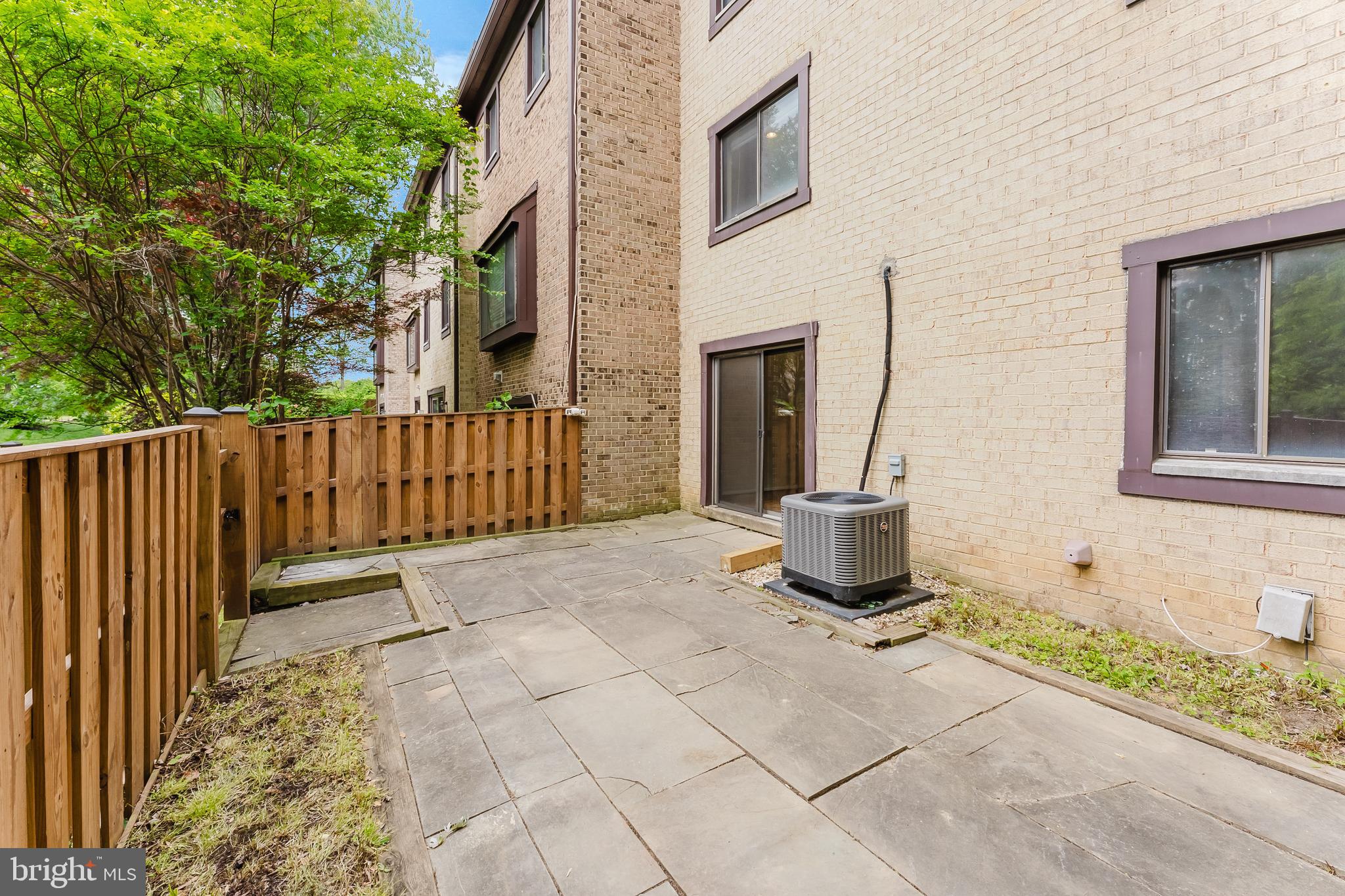 TREEBROOKE CONDOMINIUM - Residential