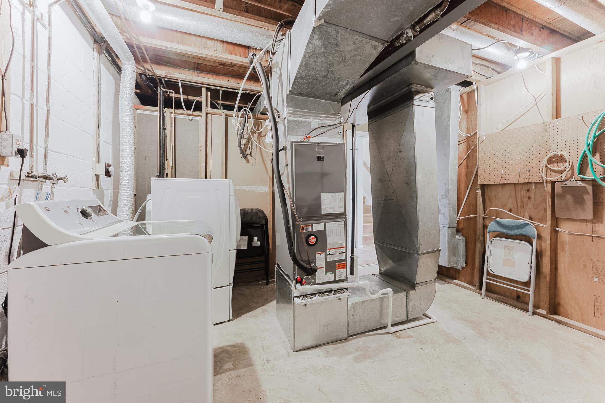TREEBROOKE CONDOMINIUM - Residential