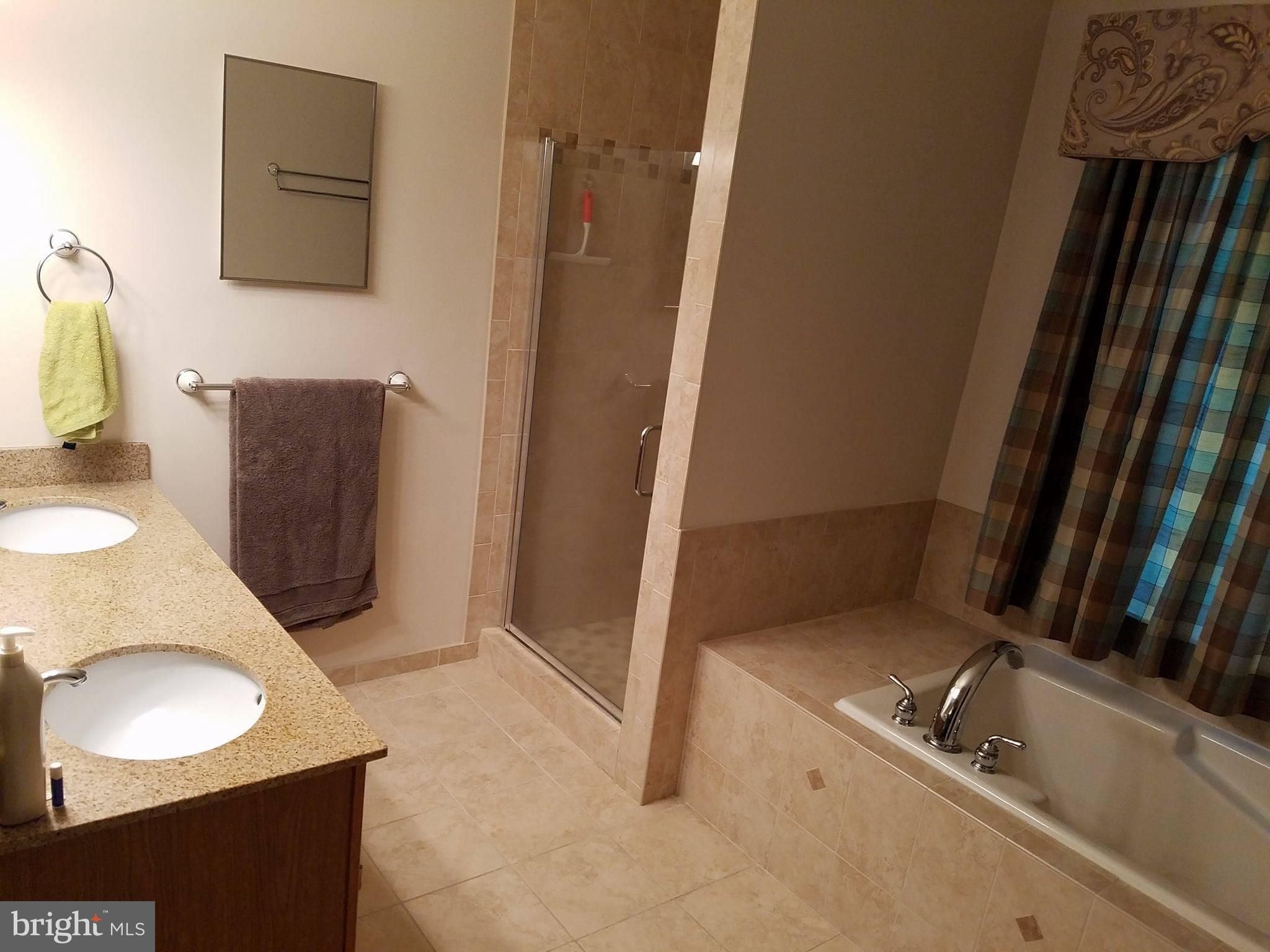 ANDERSON ESTATES - Residential Lease