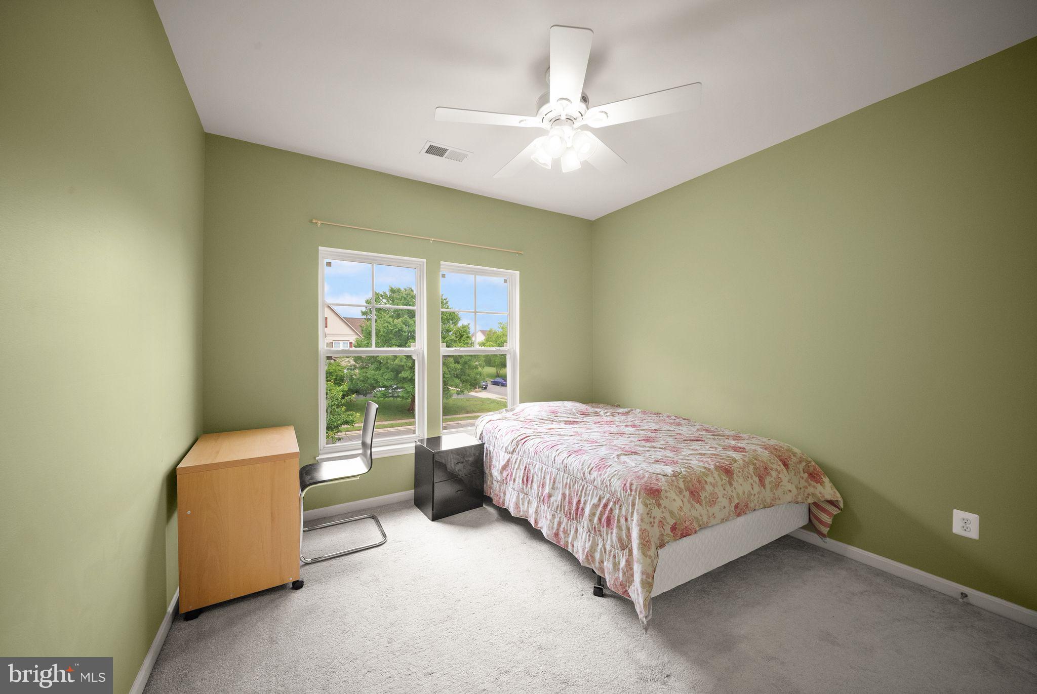 VICTORY LAKES - Residential