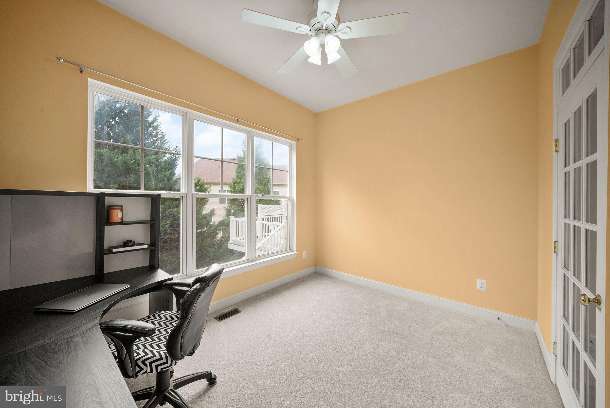 VICTORY LAKES - Residential