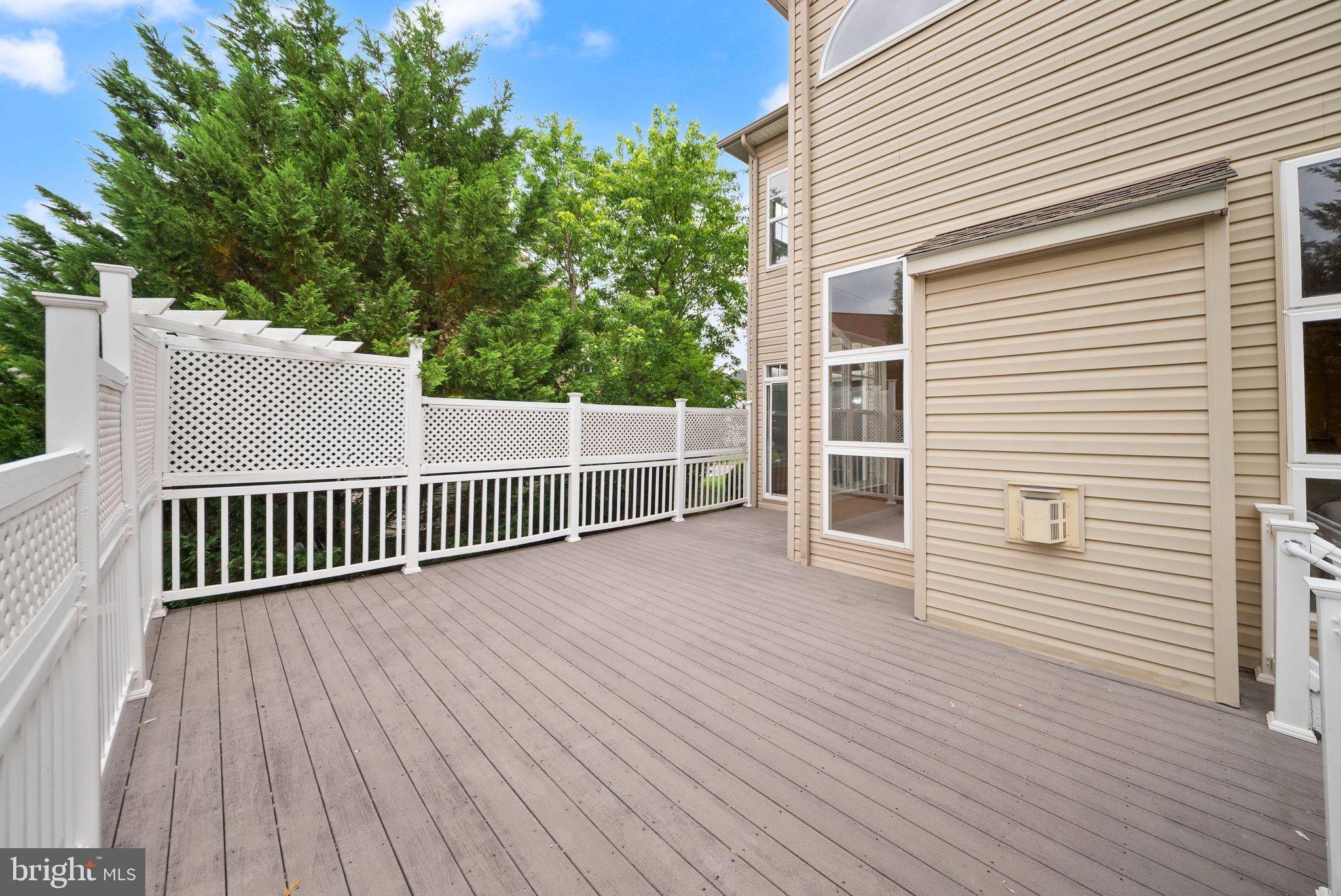 VICTORY LAKES - Residential