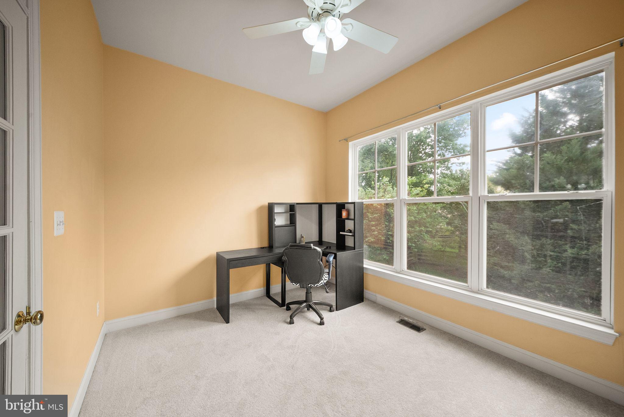 VICTORY LAKES - Residential