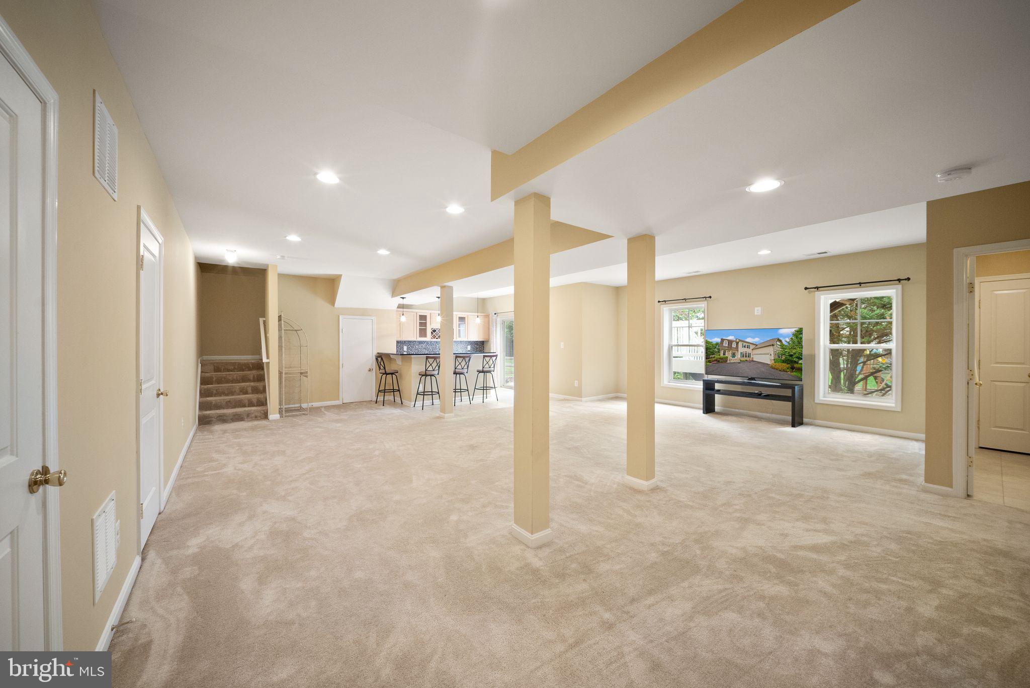 VICTORY LAKES - Residential