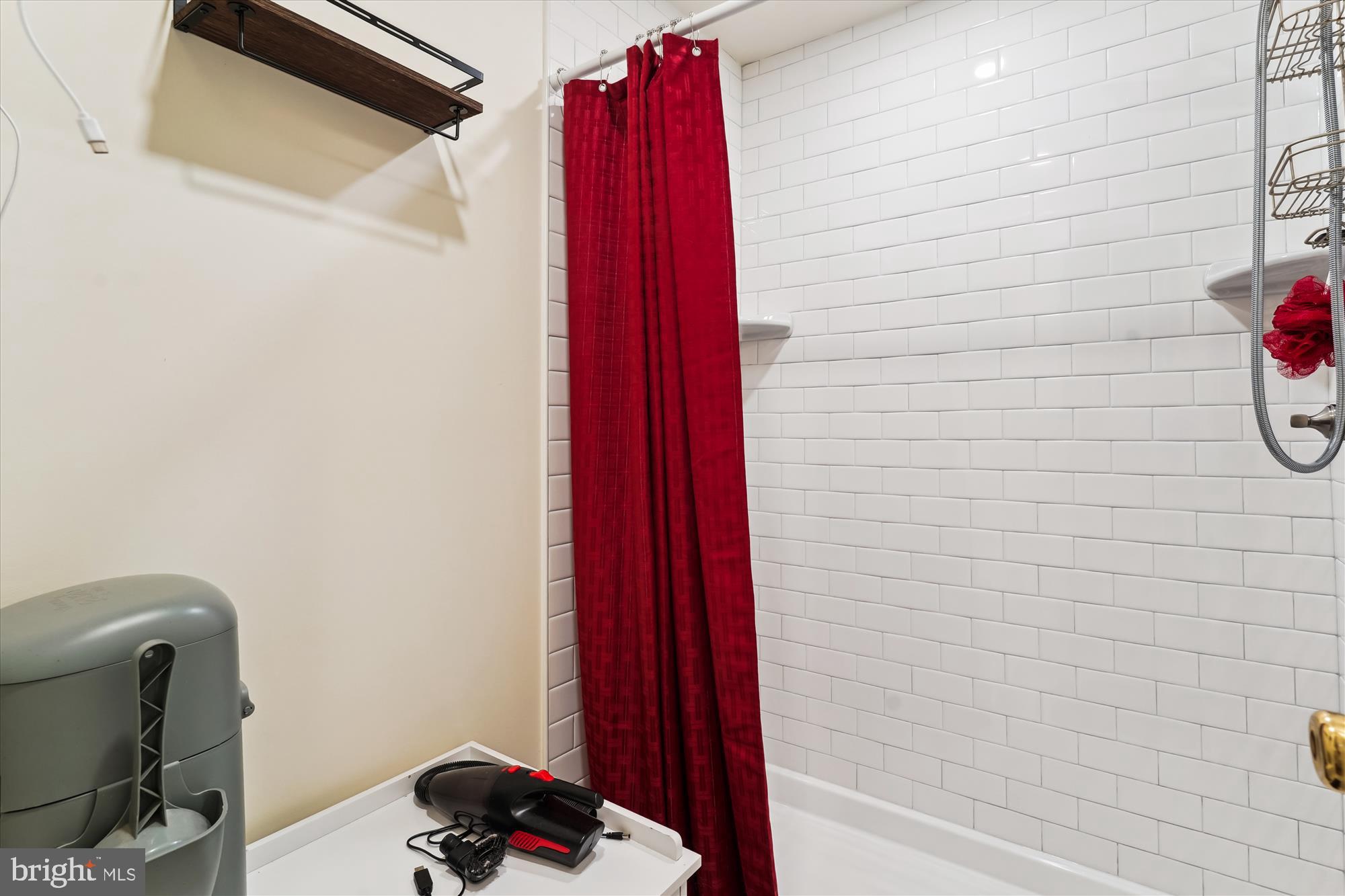 ROLLING FOREST - Residential