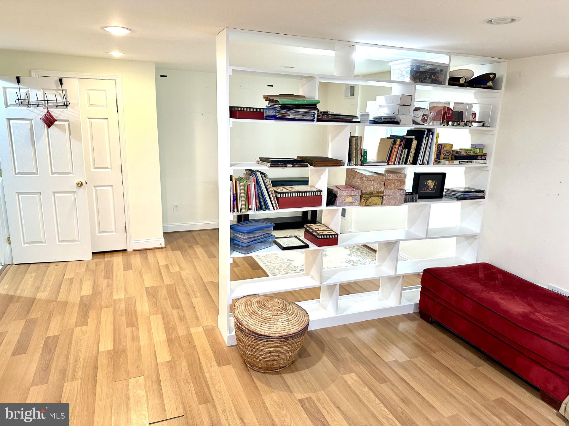 ROLLING FOREST - Residential