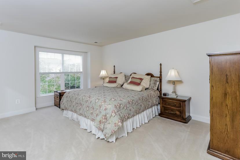 BELMONT COUNTRY CLUB - Residential