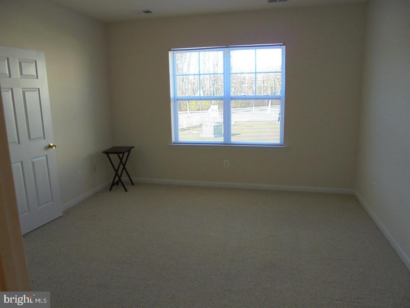 RESIDENCES AT WILDEWOOD - Residential Lease