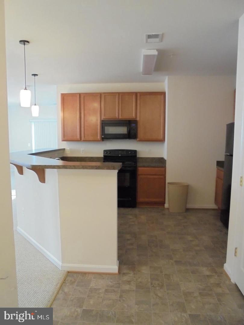 RESIDENCES AT WILDEWOOD - Residential Lease