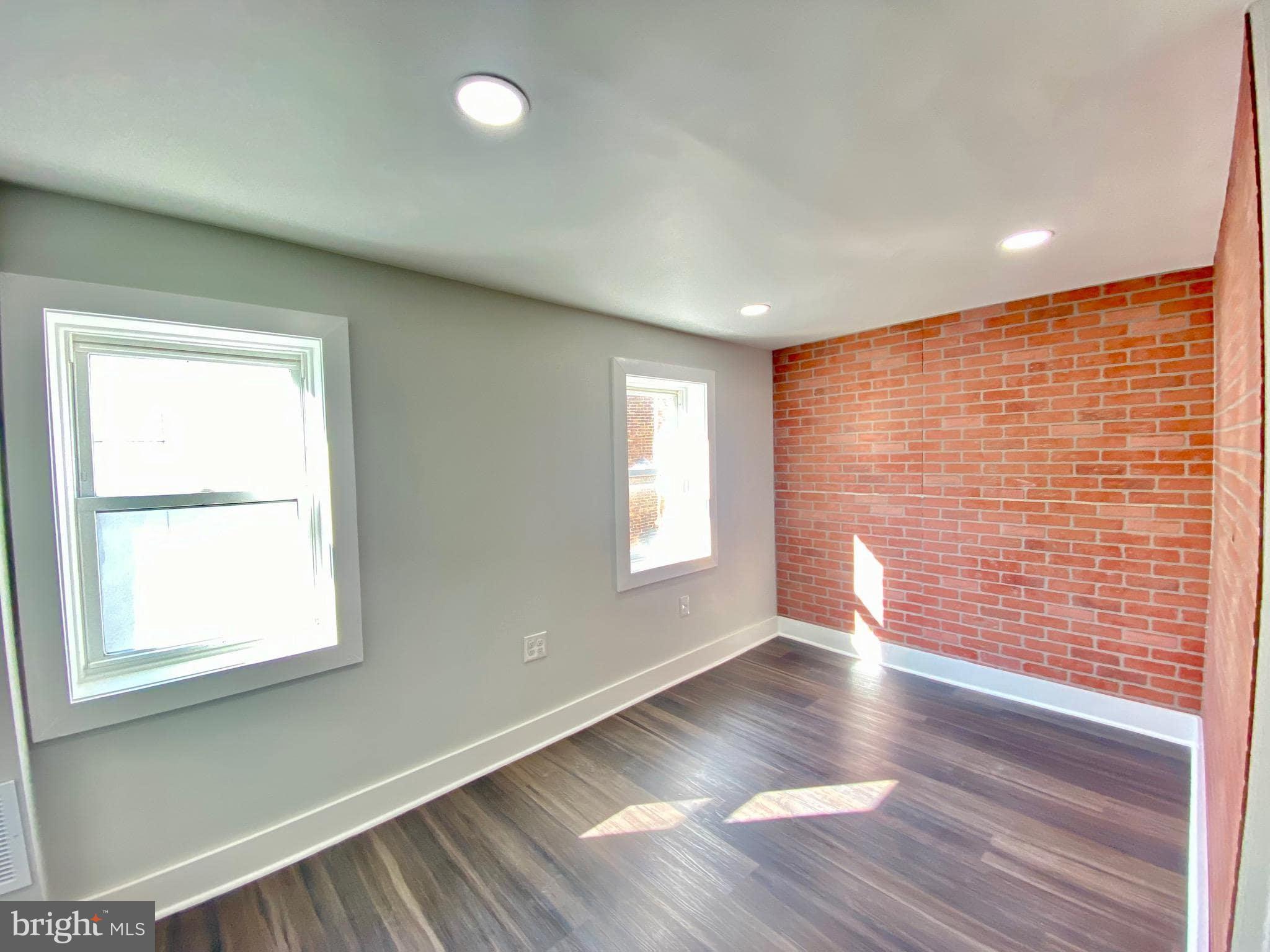 OLDE RICHMOND - Residential Lease