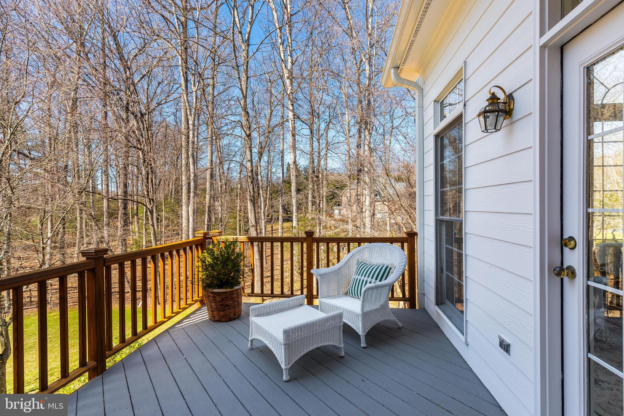 WAPLES CREST - Residential