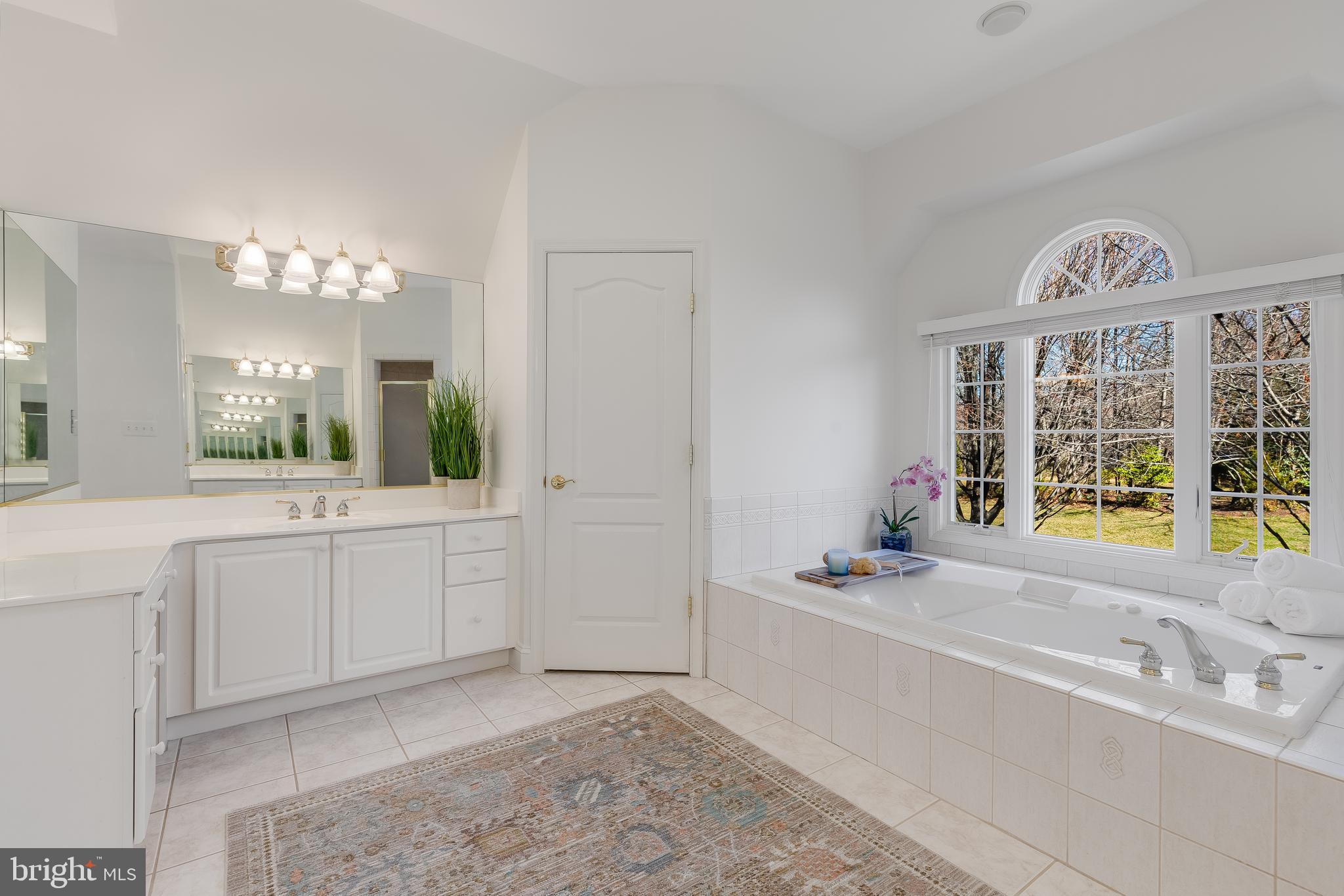 WAPLES CREST - Residential