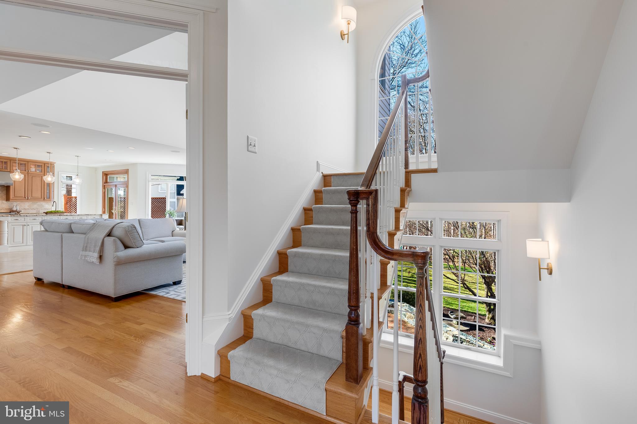 WAPLES CREST - Residential